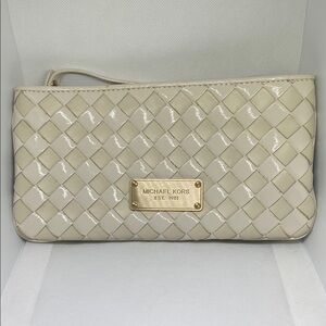 Michael Kors Cream Shoulder Bag with Geometric Weave Pattern